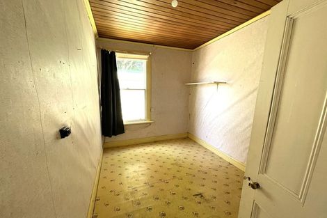 Photo of property in 11 Halsey Street, Clinton, 9534