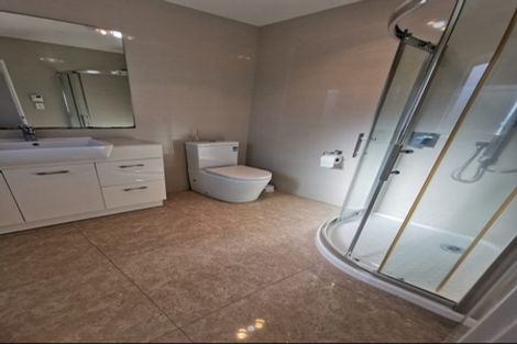 Photo of property in 72 Castlederg Drive, Flat Bush, Auckland, 2019