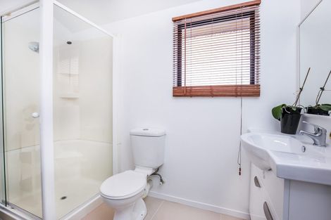 Photo of property in 49 Milan Drive, Glen Eden, Auckland, 0602