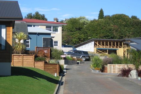 Photo of property in 7a Greenfield Drive, Western Heights, Hamilton, 3200