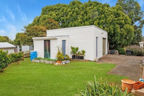 Photo of property in 2a Reeve Street, Foxton, 4814