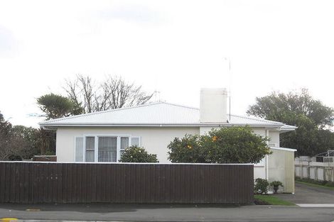 Photo of property in 303 King Street South, Hastings, 4122