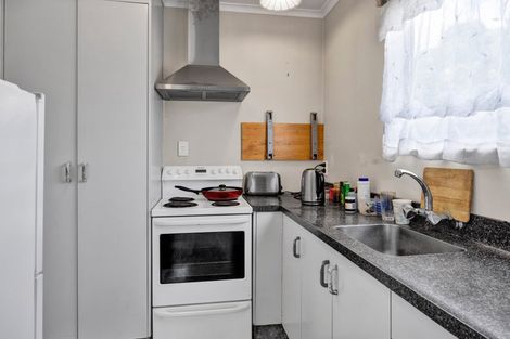 Photo of property in 200 Waihi Road, Hawera, 4610