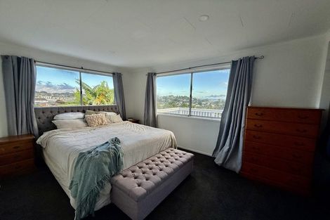 Photo of property in 8 Moera Place, Stanmore Bay, Whangaparaoa, 0932