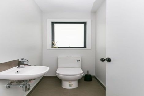 Photo of property in 15 Hindmarsh Street, Johnsonville, Wellington, 6037