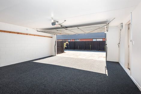 Photo of property in 116 Yaldhurst Road, Sockburn, Christchurch, 8042