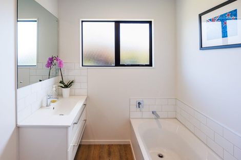 Photo of property in 59 Meridian Grove, Kelvin Grove, Palmerston North, 4414