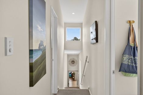 Photo of property in 39 Park Terrace, Corsair Bay, Lyttelton, 8082