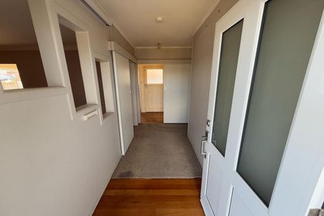 Photo of property in 9 Bernard Street, Papatoetoe, Auckland, 2025