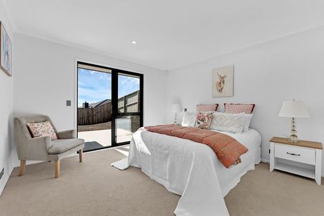 Photo of property in 11 Dolcetto Place, Pokeno, 2402