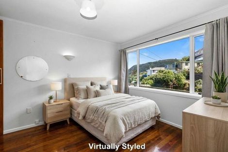 Photo of property in 1/165 Severn Street, Island Bay, Wellington, 6023
