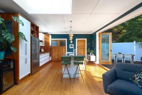 Photo of property in 16 Tory Street, Maitai, Nelson, 7010