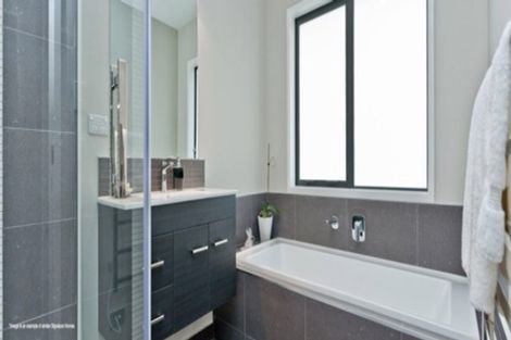 Photo of property in 5 Treloar Crescent, Hobsonville, Auckland, 0616