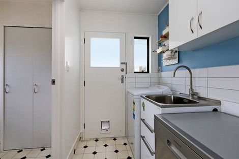 Photo of property in 200 Frimley Avenue, Frimley, Hastings, 4120