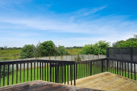 Photo of property in 33 Fergy Crescent, Wattle Downs, Auckland, 2103