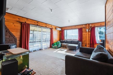 Photo of property in 18 Cross Street, Taumarunui, 3920