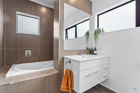 Photo of property in 208 Clark Road, Hobsonville, Auckland, 0616