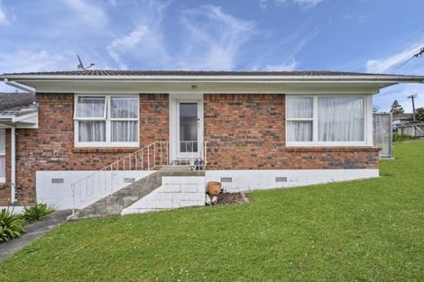 Photo of property in 1/8 Manuka Road, Glenfield, Auckland, 0629