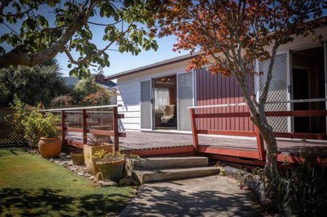 Photo of property in 7 Park Avenue, Waikanae, 5036