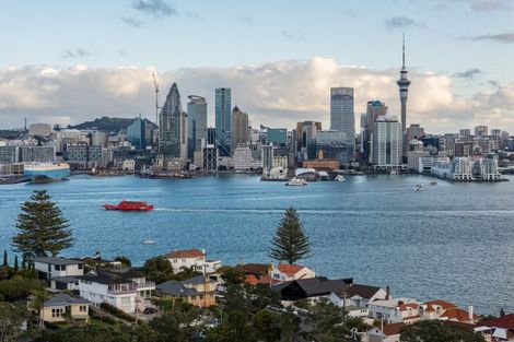 Photo of property in 87 Stanley Point Road, Stanley Point, Auckland, 0624