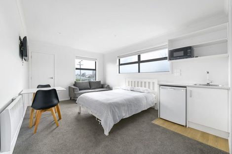 Photo of property in 54a Cook Street, Hamilton East, Hamilton, 3216