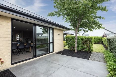 Photo of property in 17 Ashboult Street, Halswell, Christchurch, 8025