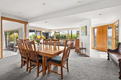 Photo of property in 12 Church Road, Taradale, Napier, 4112