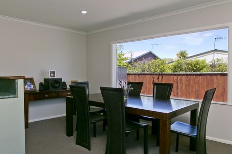 Photo of property in 2 Laughton Street, Taupo, 3330