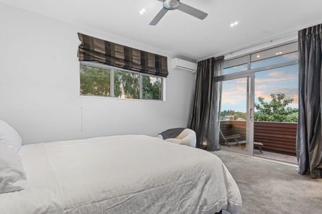 Photo of property in 118a Centaurus Road, Huntsbury, Christchurch, 8022