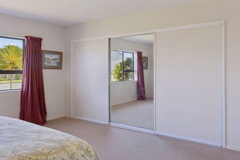 Photo of property in 11 Hunter Street, Westport, 7825