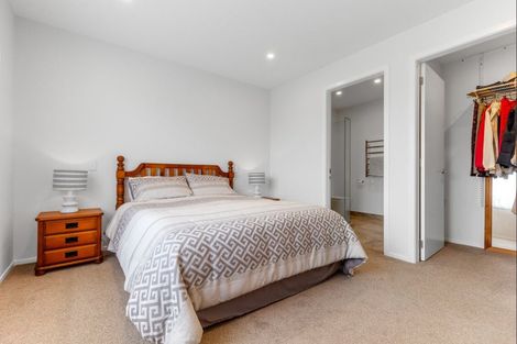 Photo of property in 5 Oak Place, Levin, 5510