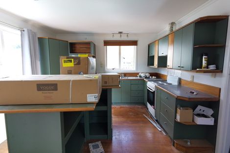 Photo of property in 3 Glenora Place, Hornby, Christchurch, 8042