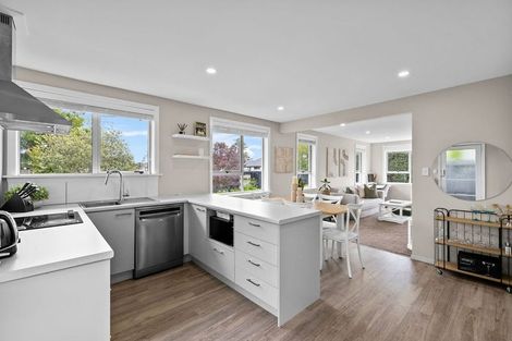 Photo of property in 36 Condell Avenue, Papanui, Christchurch, 8053