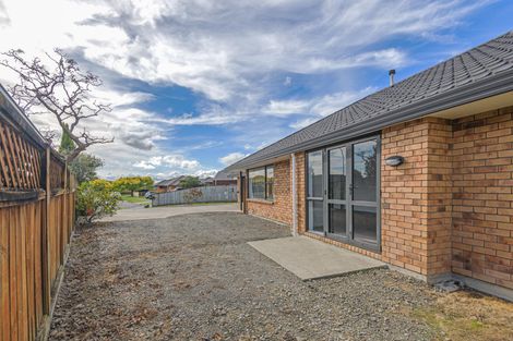 Photo of property in 9 Alpine Grove, Kelvin Grove, Palmerston North, 4414