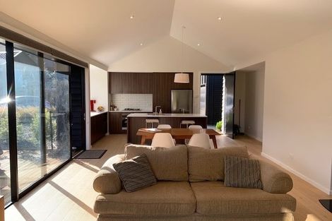 Photo of property in 17 Mckenzies Shute, Jacks Point, Queenstown, 9371
