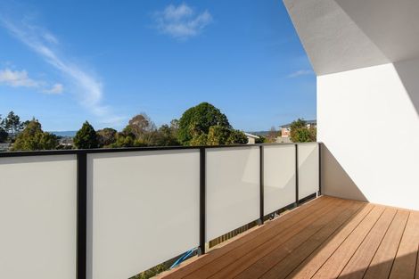 Photo of property in 3b Upland Street, Brookfield, Tauranga, 3110
