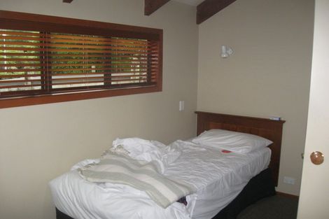 Photo of property in 88 Pukawa Road, Pukawa Bay, Turangi, 3381