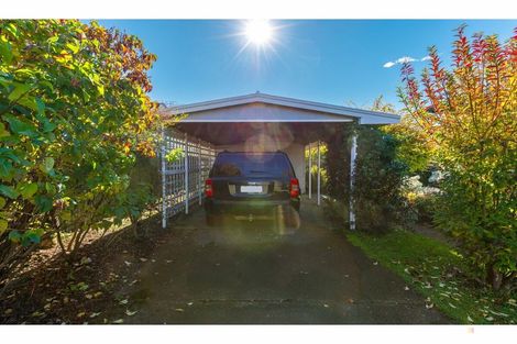 Photo of property in 15 Rugby Street, Waimate, 7924