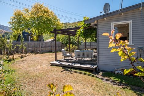 Photo of property in 41 Centennial Avenue, Arrowtown, 9302