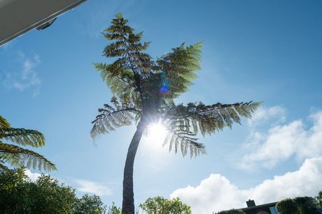 Photo of property in 18 Shotter Street, Karori, Wellington, 6012