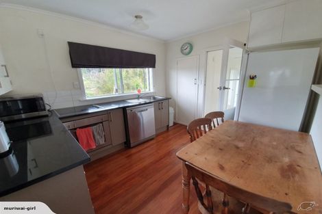 Photo of property in 62 Bethells Road, Waitakere, Henderson, 0782