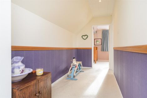 Photo of property in 35 Wanganui Road, Marton, 4710