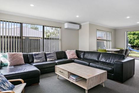 Photo of property in 15 Jasmine Place, Cambridge, 3434