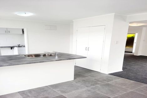 Photo of property in 11f5- John Street, Trentham, Upper Hutt, 5018