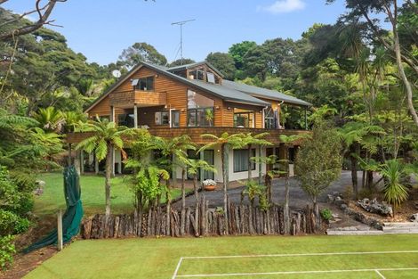 Photo of property in 366g Huia Road, Titirangi, Auckland, 0604