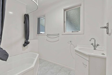 Photo of property in 66 West Road, Tokoroa, 3491