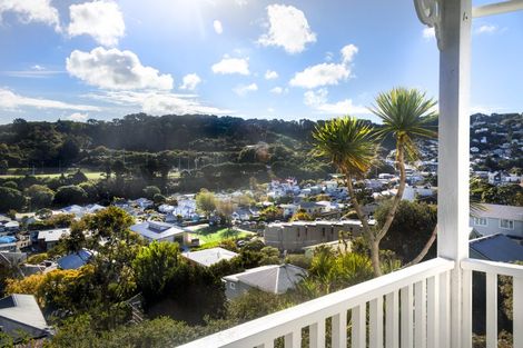 Photo of property in 78 Overtoun Terrace, Hataitai, Wellington, 6021