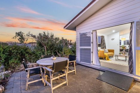 Photo of property in 8 James Cook Drive, Whitby, Porirua, 5024