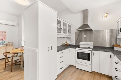 Photo of property in 102 Simeon Street, Spreydon, Christchurch, 8024