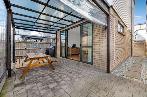 Photo of property in 10 Koropiko Lane, Flat Bush, Auckland, 2019